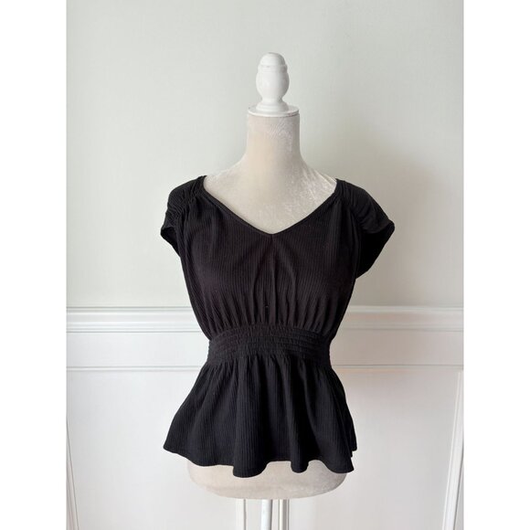 Old Navy Smocked Waist Top Black M - Picture 2 of 7